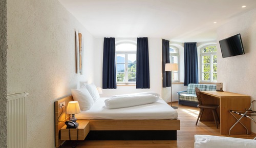 Chambre Triple, salle de bains privée