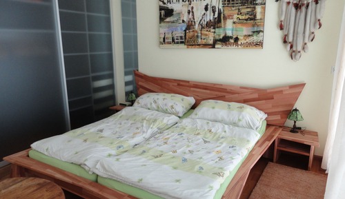 Chambre Double, salle de bains commune