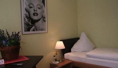 Chambre Simple Standard