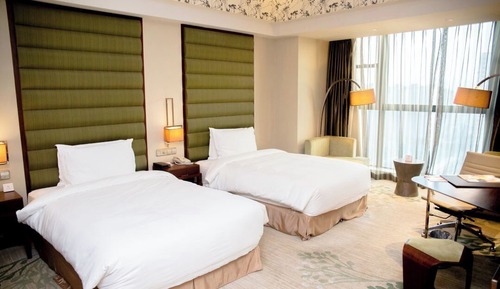 Chambre Standard, 2 lits une place, accès au salon club