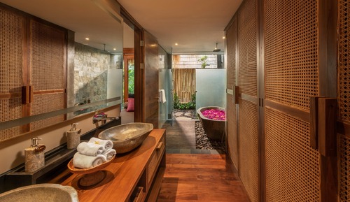 River View Pool Suite