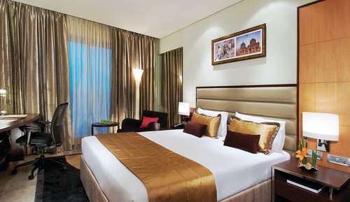 Chambre Premium, 1 très grand lit, vue ville (Indulgence)
