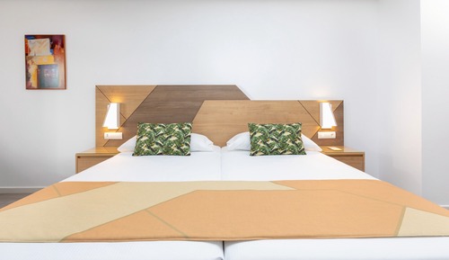 Chambre Familiale, 2 chambres, balcon