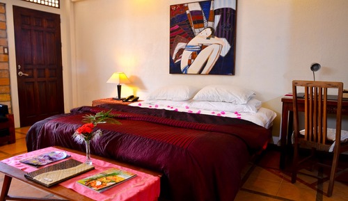Habitación Deluxe, 1 cama de matrimonio grande, balcón
