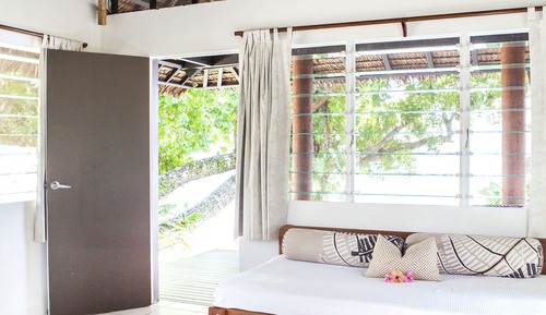Studio, en bord de plage