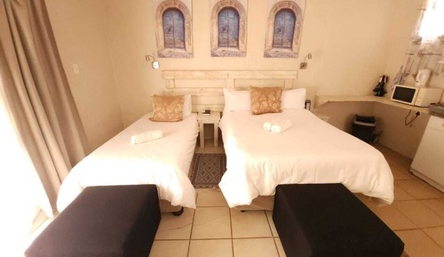 Chambre Double ou avec lits jumeaux