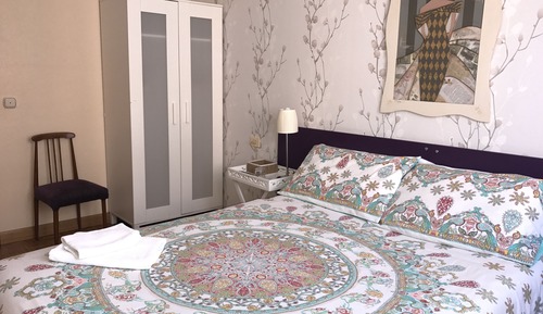 Chambre Double, salle de bains commune