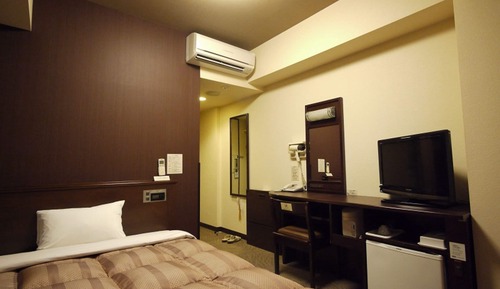 Chambre Simple, fumeurs