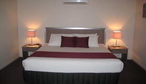Chambre Exécutive, 1 très grand lit
