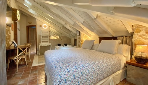 Penthouse, bain à remous