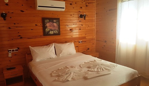 Chambre Standard Double ou avec lits jumeaux, vue piscine