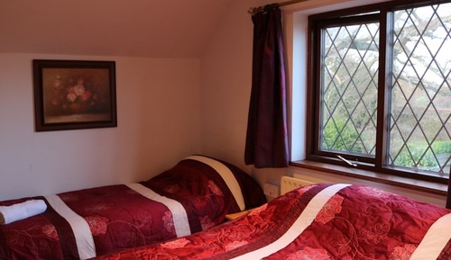Chambre Triple Familiale, salle de bains commune
