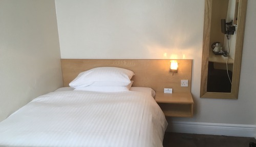 Chambre Familiale (2 Adults + 2 Children)