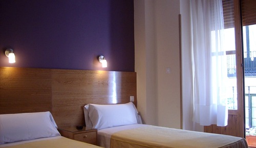 Chambre Double, salle de bains privée
