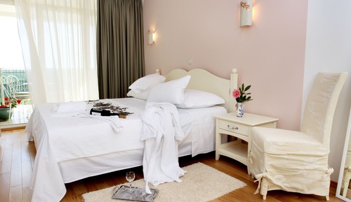 Chambre Double Confort, 1 lit double, balcon, vue mer