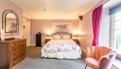 Chambre Double, salle de bains attenante (King)
