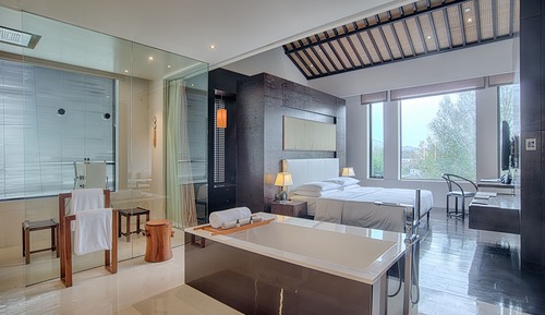 Suite, 1 très grand lit