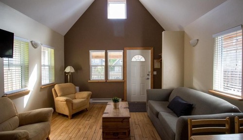 Cottage, 1 grand lit et 1 canapé-lit (Studio B)