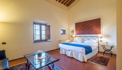 Chambre Confort Double ou avec lits jumeaux, vue colline
