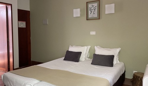 Chambre Double ou avec lits jumeaux, balcon, vue fleuve