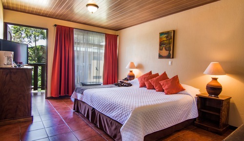 Chambre Supérieure, 1 très grand lit