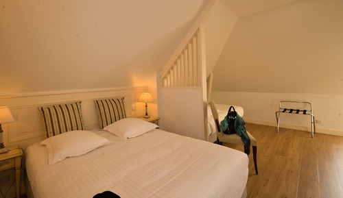 Chambre Charme Triple Premium Mansardée