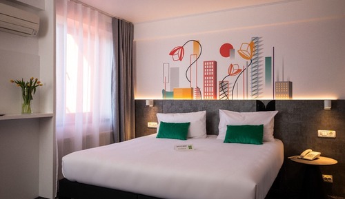 Chambre Standard, 1 lit double, balcon