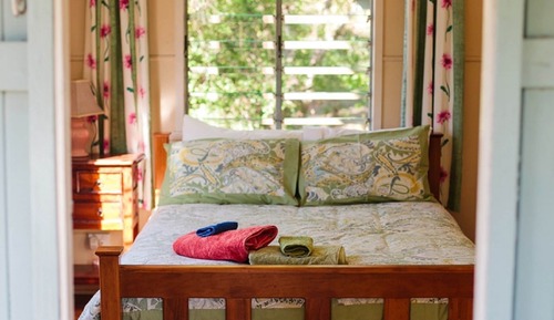 Chambre Standard, non-fumeurs, salle de bains commune (Foresters Hut)