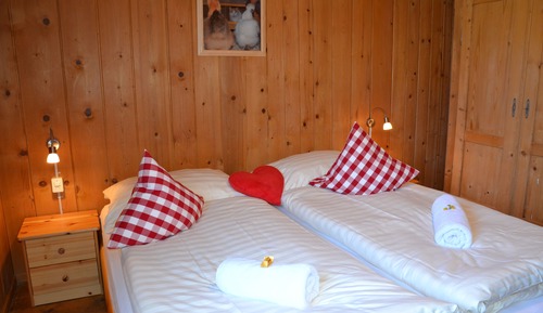 Chambre Double, salle de bains commune