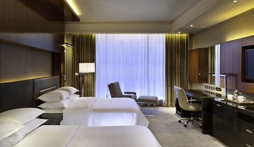 Chambre, 2 grands lits, non-fumeurs, vue piscine