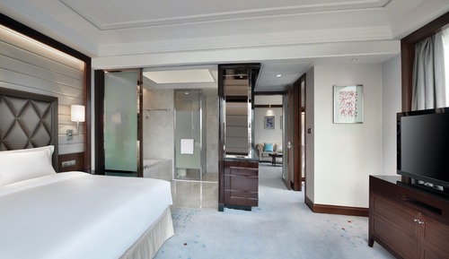 Suite, 1 chambre, fumeurs, vue ville