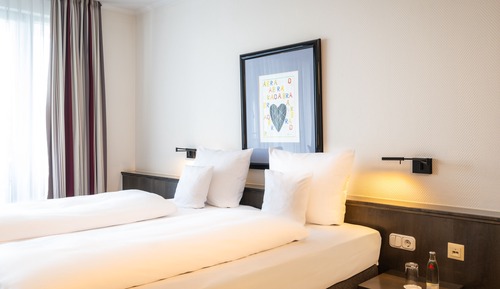 Chambre Double Confort, 1 grand lit