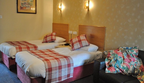 Chambre Standard avec lits jumeaux, salle de bains attenante