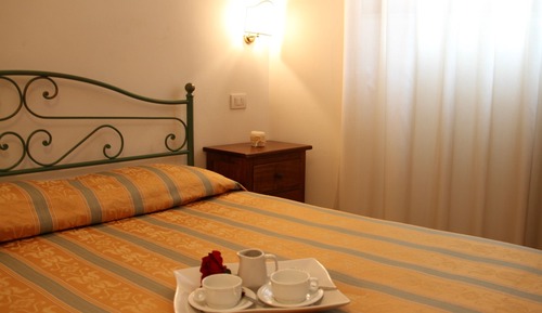 Chambre Standard Double ou avec lits jumeaux