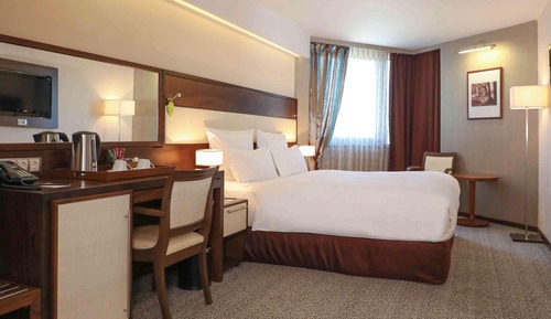 Chambre Deluxe, 1 très grand lit