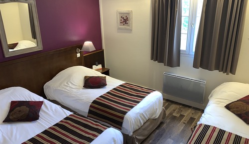 Chambre Triple, plusieurs lits