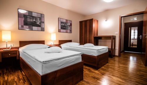 Chambre avec lits jumeaux