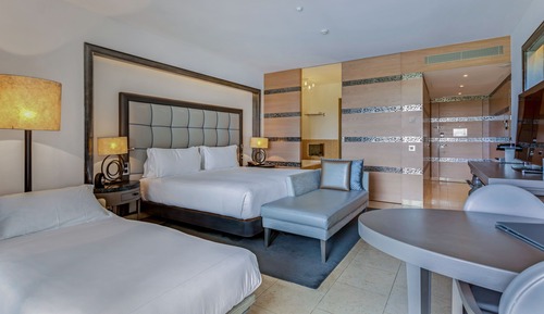 Chambre Familiale, 1 très grand lit (King Family Deluxe Room)