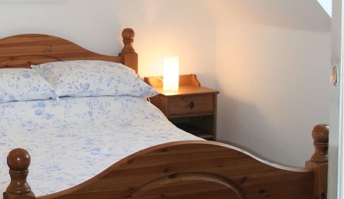Chambre Triple Standard, salle de bains attenante
