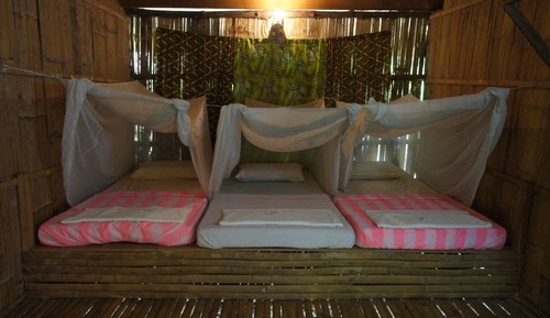 Chambre Triple (Long House)