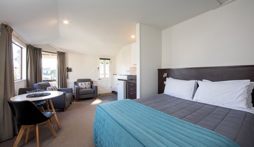 Suite Studio Supérieure, 1 grand lit, accessible aux personnes à mobilité réduite