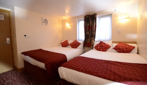 Chambre Familiale