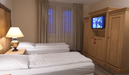 Chambre avec lits jumeaux, coin cuisine
