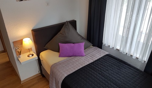 Chambre Simple, 1 lit une place, non-fumeurs