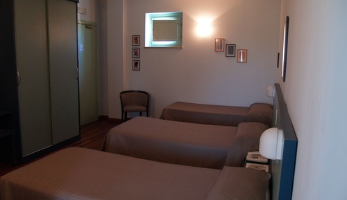 Chambre double avec lit supplémentaire