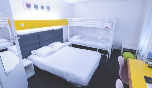Chambre Familiale