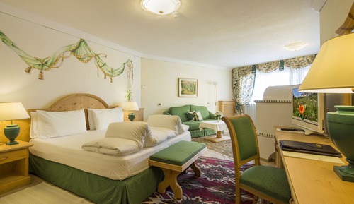 Chambre Double Supérieure, 1 lit double ou 2 lits jumeaux
