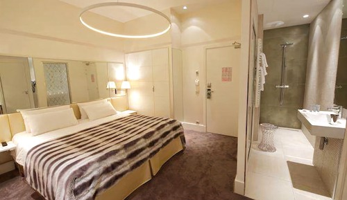 Chambre Supérieure Double ou avec lits jumeaux