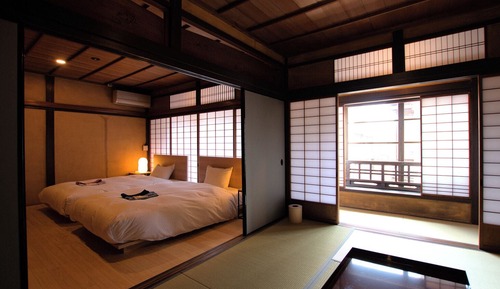 Chambre Standard, non-fumeurs (OKI/MUNE/YUKI run of house for 2 pax)