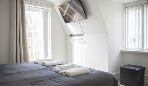 Chambre Double, vue jardin (Sea View)